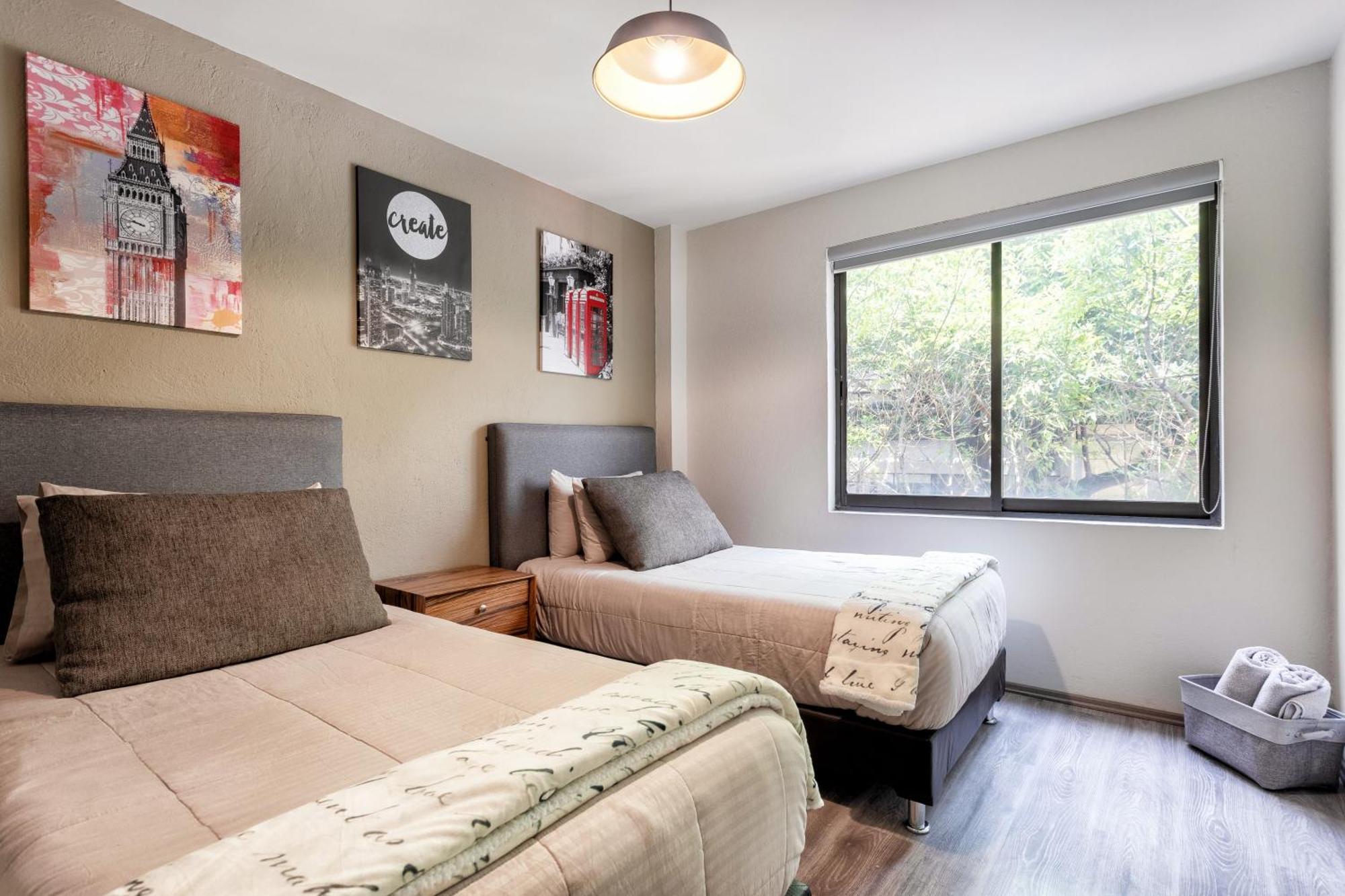 Bright & Stylish In Roma Condesa Sleeps 7 Mexico